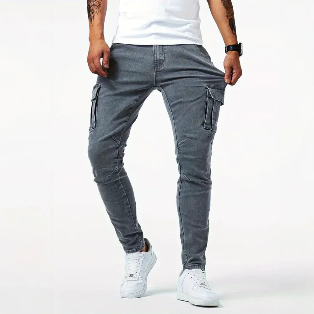 ANDREW | SNYGGA CARGO JEANS