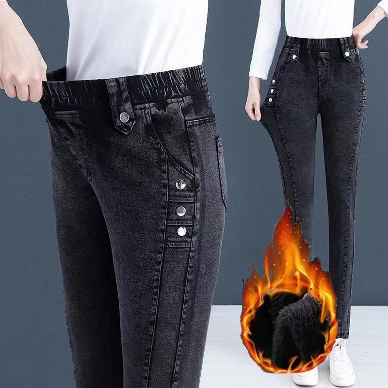 Smidiga, varma, mjuka skinny-jeans för kvinnor