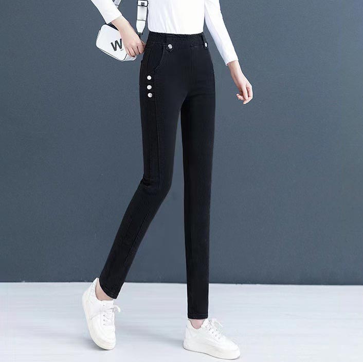 Smidiga, varma, mjuka skinny-jeans för kvinnor