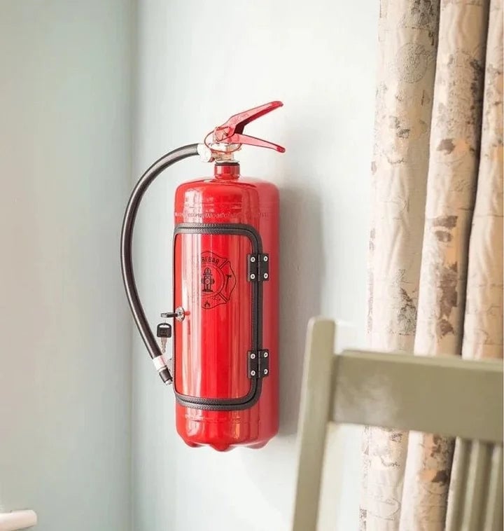 "Min grotta, mina regler" 🎁 Gift can bar eldsläckare